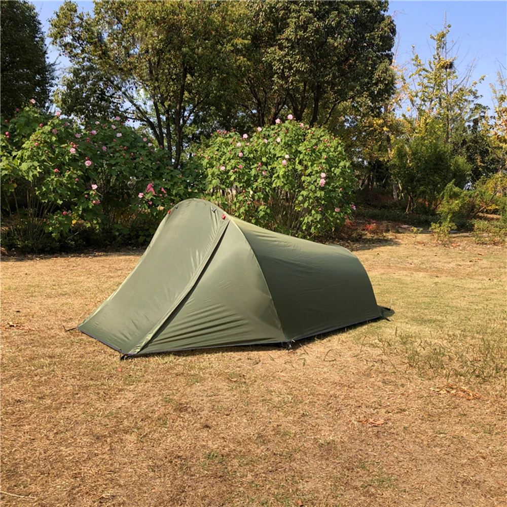 Ultralight tent showing design features that reduce weight